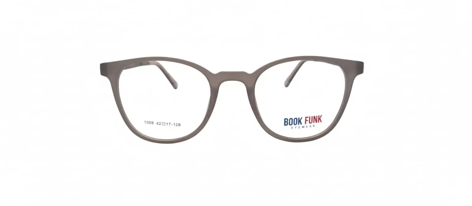 Kids wear kids frames